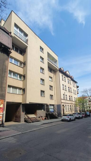 Apartament 710 Apartment Katowice Bagian luar foto